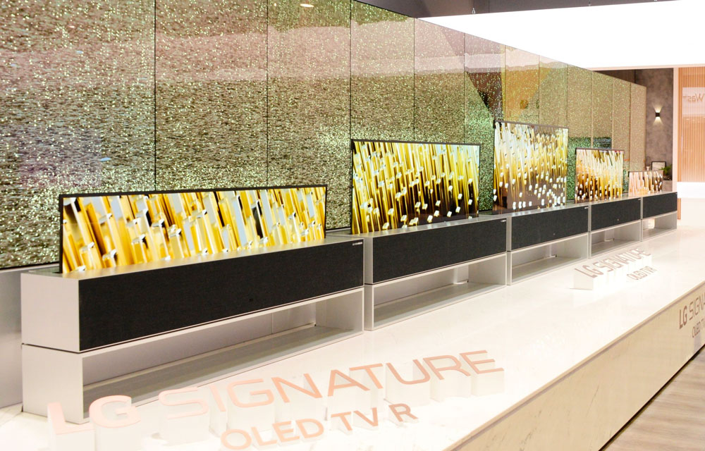 LG Signature OLED-TV R